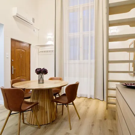 Lägenhet Budaguide Budapest